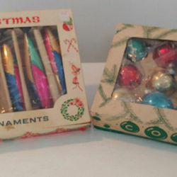 VINTAGE GLASS XMAS ORNAMENTS