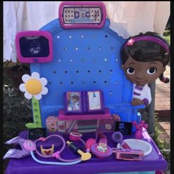 Doc McStuffins Make Sounds With Accessories