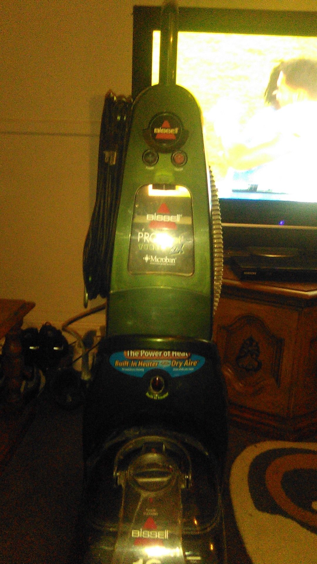 Bissell pro heat carpet cleaner