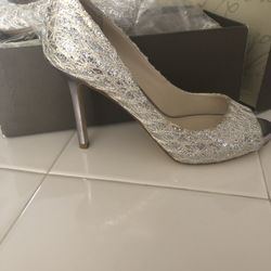 Enzo Angiolini,  Sliver, 7 1/2,  4 Inch Heel, Wore 1 Time For 4hrs