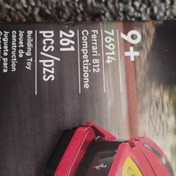 Lego Model Ferrari 812
