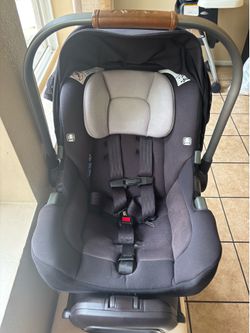 Nuna Pipa Rx + Pipa Relx Base
