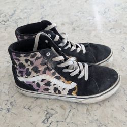Girl Shoes- Size 4-5