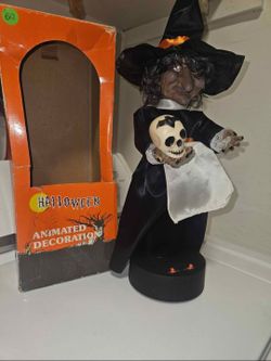 Halloween animated witch figure