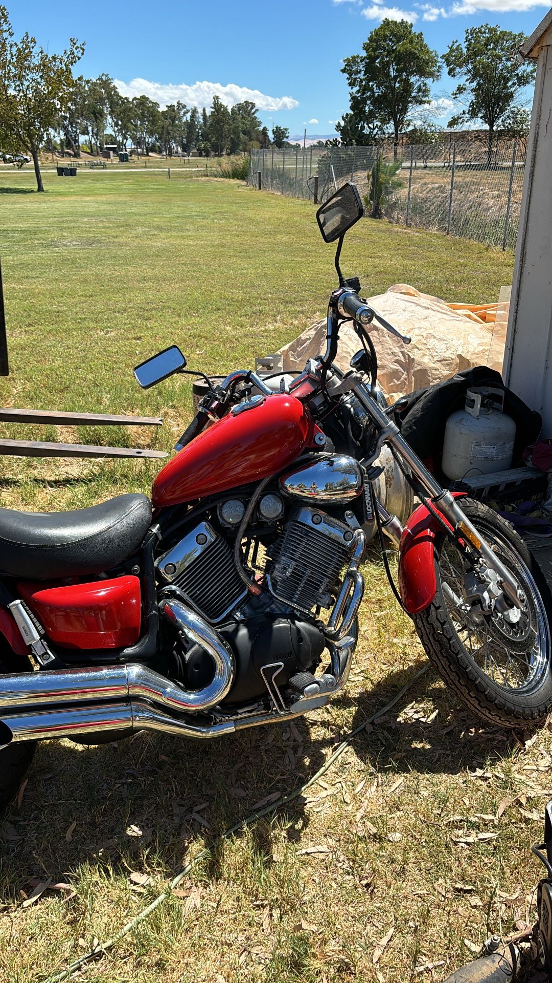 Motorcycle 535 Yamaha Virago