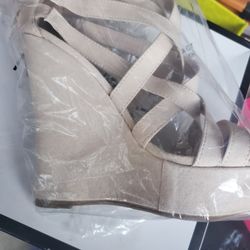 Beige Wedge Sandal 8 NEW