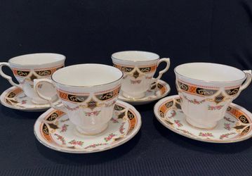 Colclough Countess Set of 4 Bone China Tea Cups & Saucers Floral Gold Trim