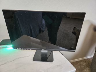 Dell 23 inch pc monitor.