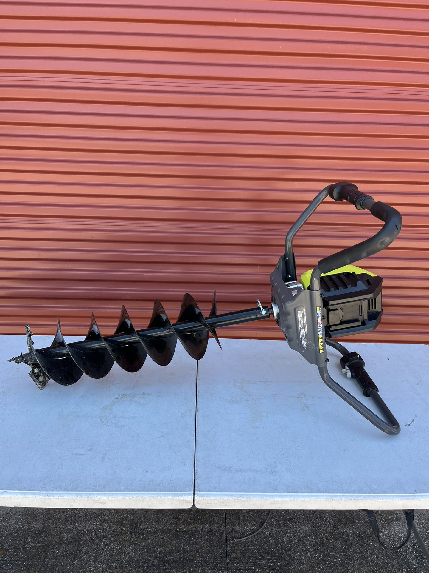RYOBI 40V HP Brushless Cordless Earth Auger Powerhead with 8 in Depth 36” Long Bit. (Tool Only)