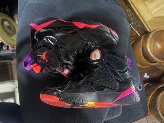 Jordan 8 black gloss size 8 women’s