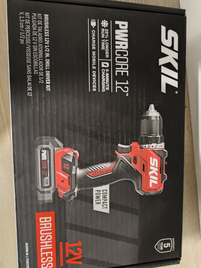 Skil Pwrcore 20 power drill kit brushless