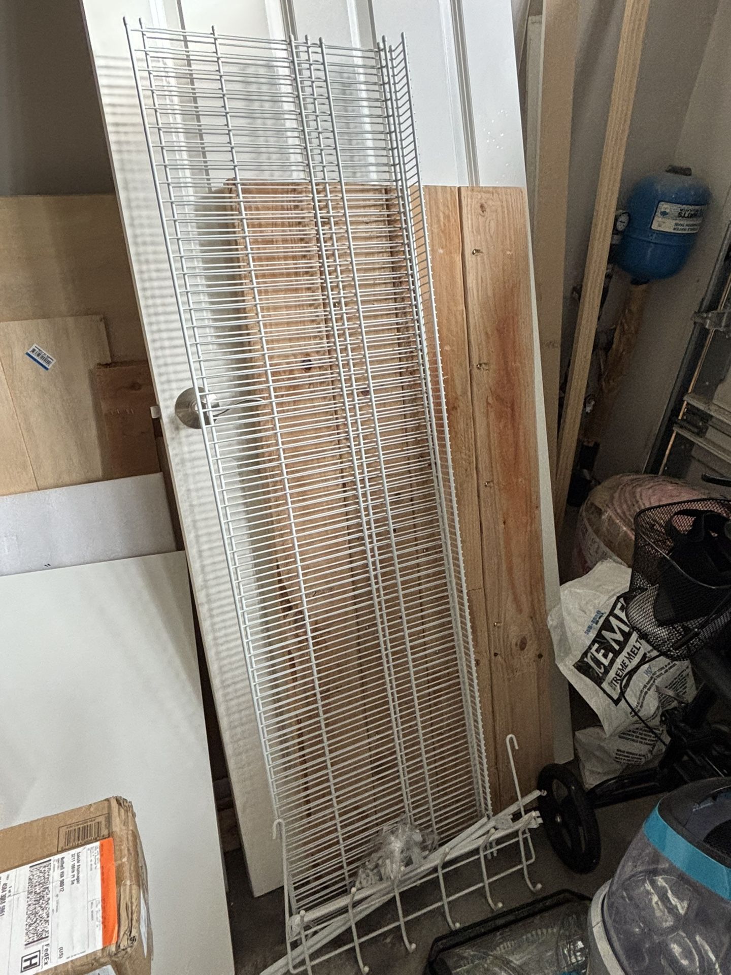 Free - 2 Five Feet Racks With Hardware