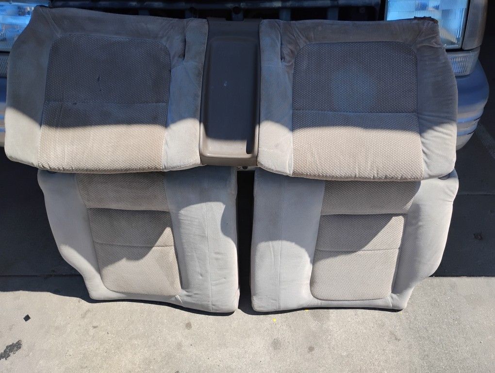 1995 INTEGRA RS back Seats