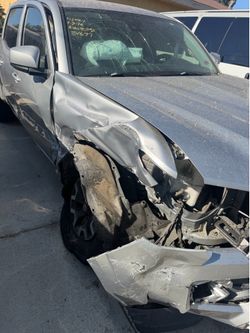 Toyota Tacoma SR5 4 cylinder 2019