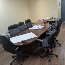 Office Furniture And Desks 