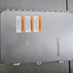 Enphase Combiner Panel / Envoy Model 4