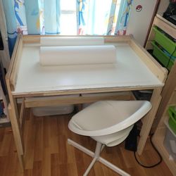 Kids Ikea FLISAT Desk & Chair