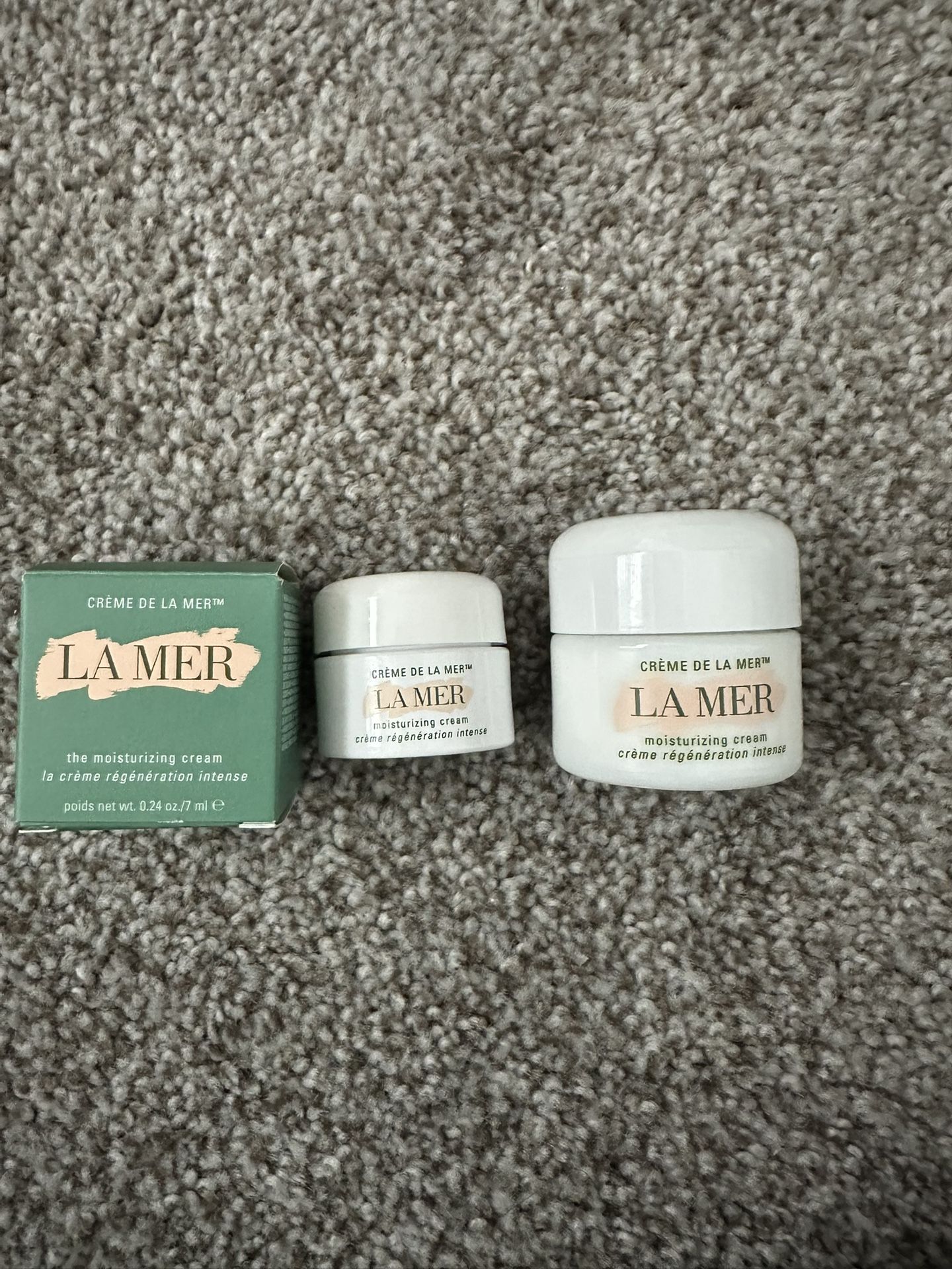 la mer moisturizing cream Bundle 2 Pieces: 0.5oz+0.24oz=0.74 oz22 Ml.Retail $150