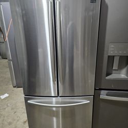 30"wide French Door Refrigerator Samsung 