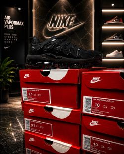 Nike Air VaporMax Plus - Brand New - Multiple Sizes Available