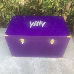 RARE Lizzo Yitty Purple Lucite Mirrored Chest Fabletics Case 