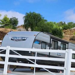 2021 Forest River Salem Cruise Lite 273QBXL,