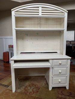 white desk with hutch