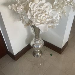 Z Gallerie Vase With Flowers 