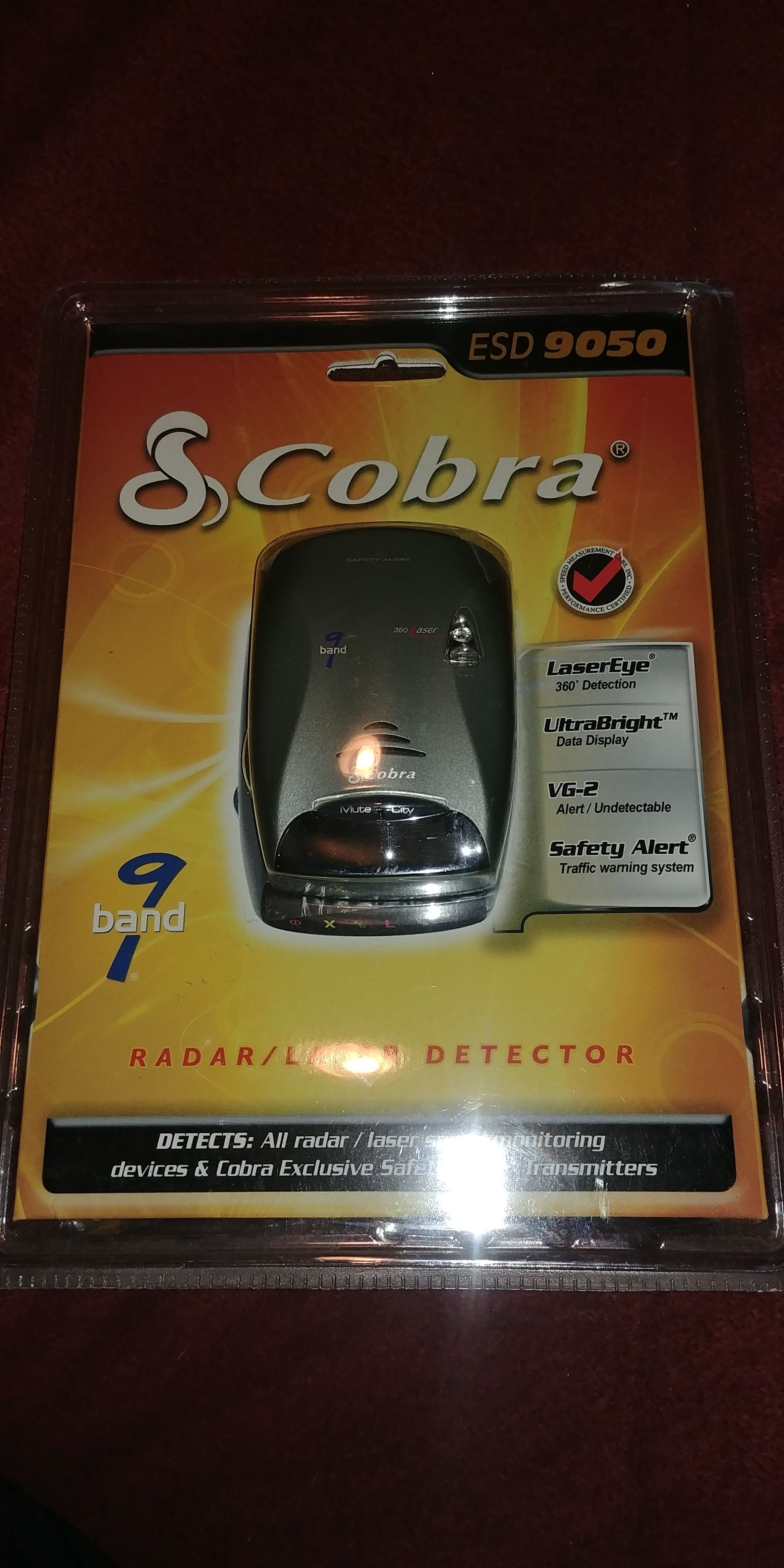 Cobra Radar Detector ESD 9050