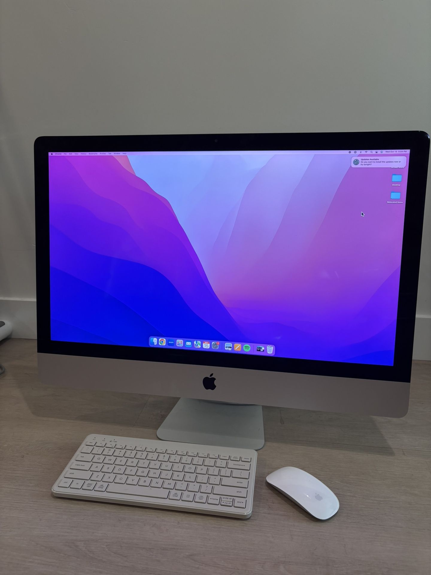 2015 27” Retina Display Mac Desktop + Accessories