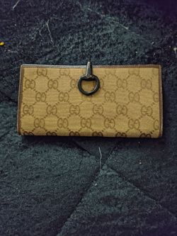 Gucci wallet