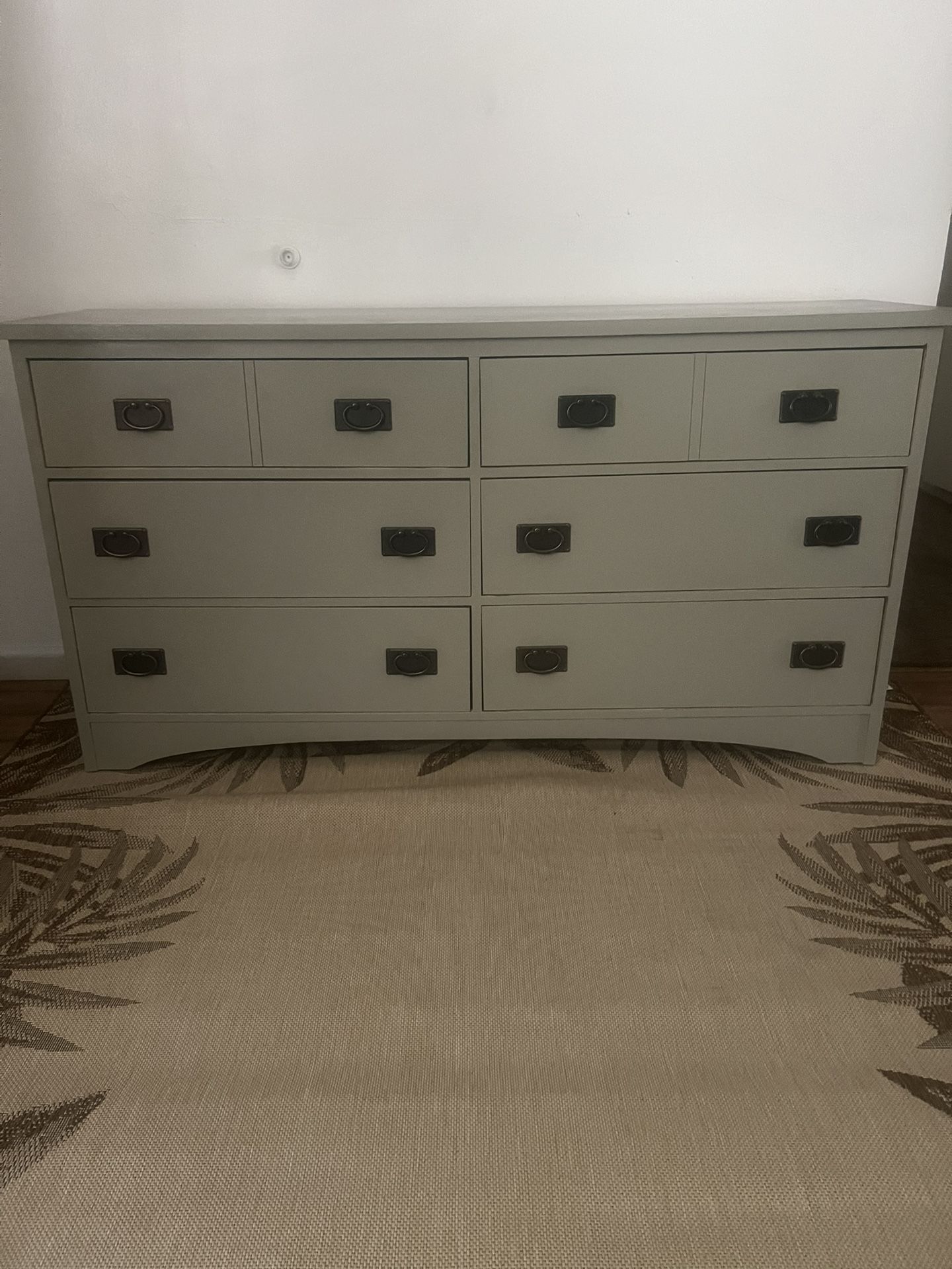 Vintage light green solid wood 6 Drawers dresser