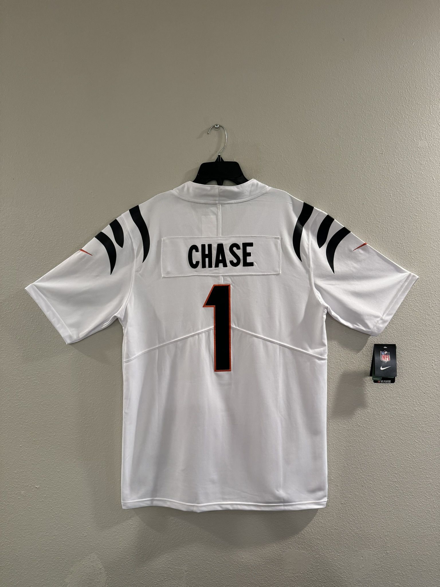 Ja’marr Chase Official NFL Jersey