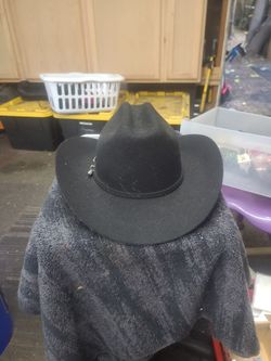 Cowboy/ girl hat 7 1/2
