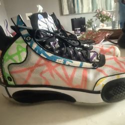 Air Jordan XXXIV Blue Void Graffiti Size 7y