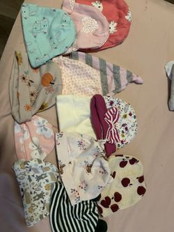 13 Baby Girl Beanies /hats