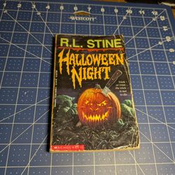 Halloween Night R.L Stine Paperback Book Horror Vintage 1st Print 1993