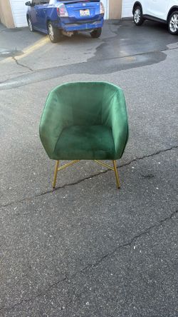 Emerald Green Velvet Accent Chair