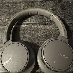 Sony Bluetooth Wireless headphones