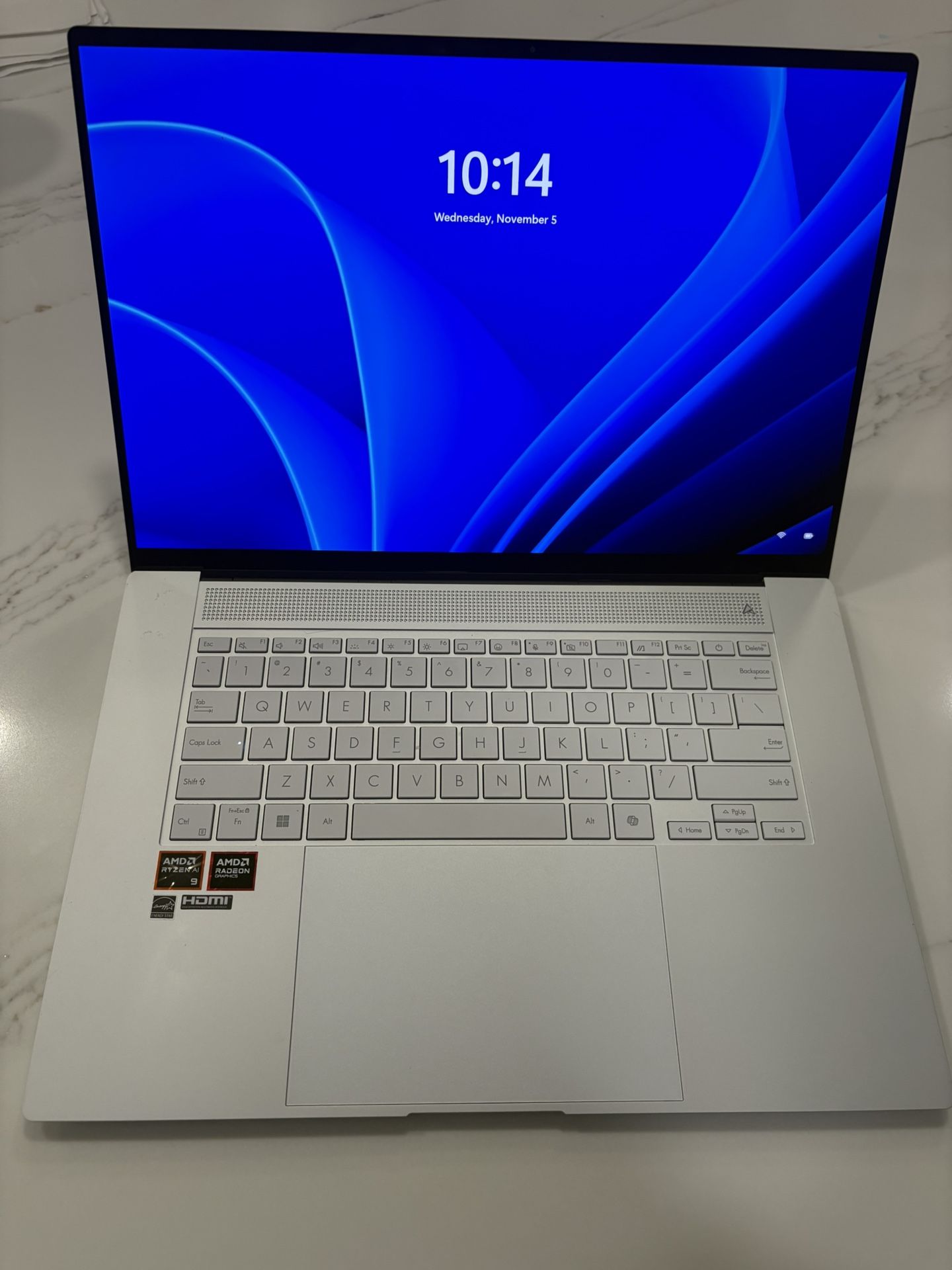 Asus Zenbook S 16