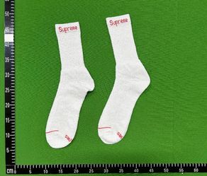 Supreme socks white