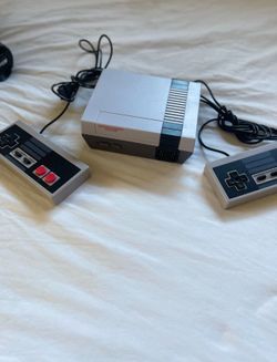 Brand New Never Used Nintendo!!!