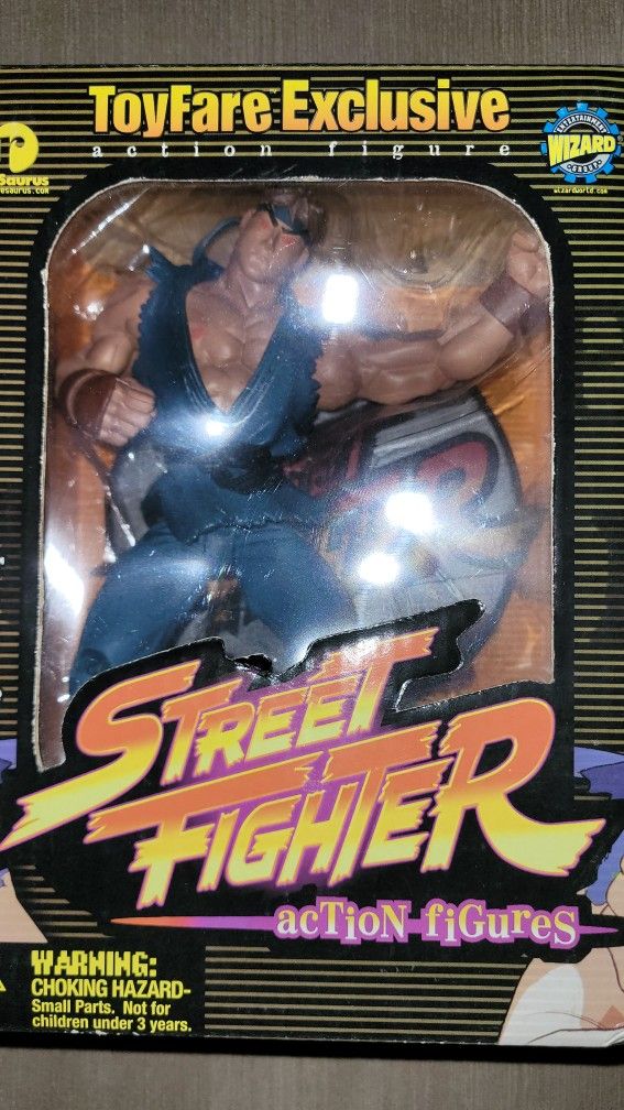 1999 Toyfare Exclusive Street Fighter Evil Ryu