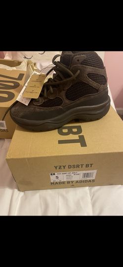 Yeezy Boot Oil