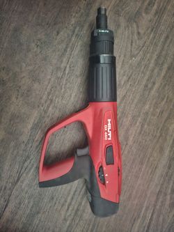 Hilti DX 460 Powder-Actuated Fastening Tool - Clean Single-Shot F8 Setup