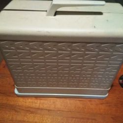 Bernina Nova 900 Sewing Machine