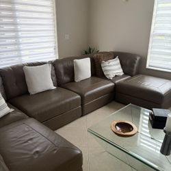 Leather Sectional From Macy’s Furniture Very Expensive. Nothing Wrong With Them.  Accessories not included 