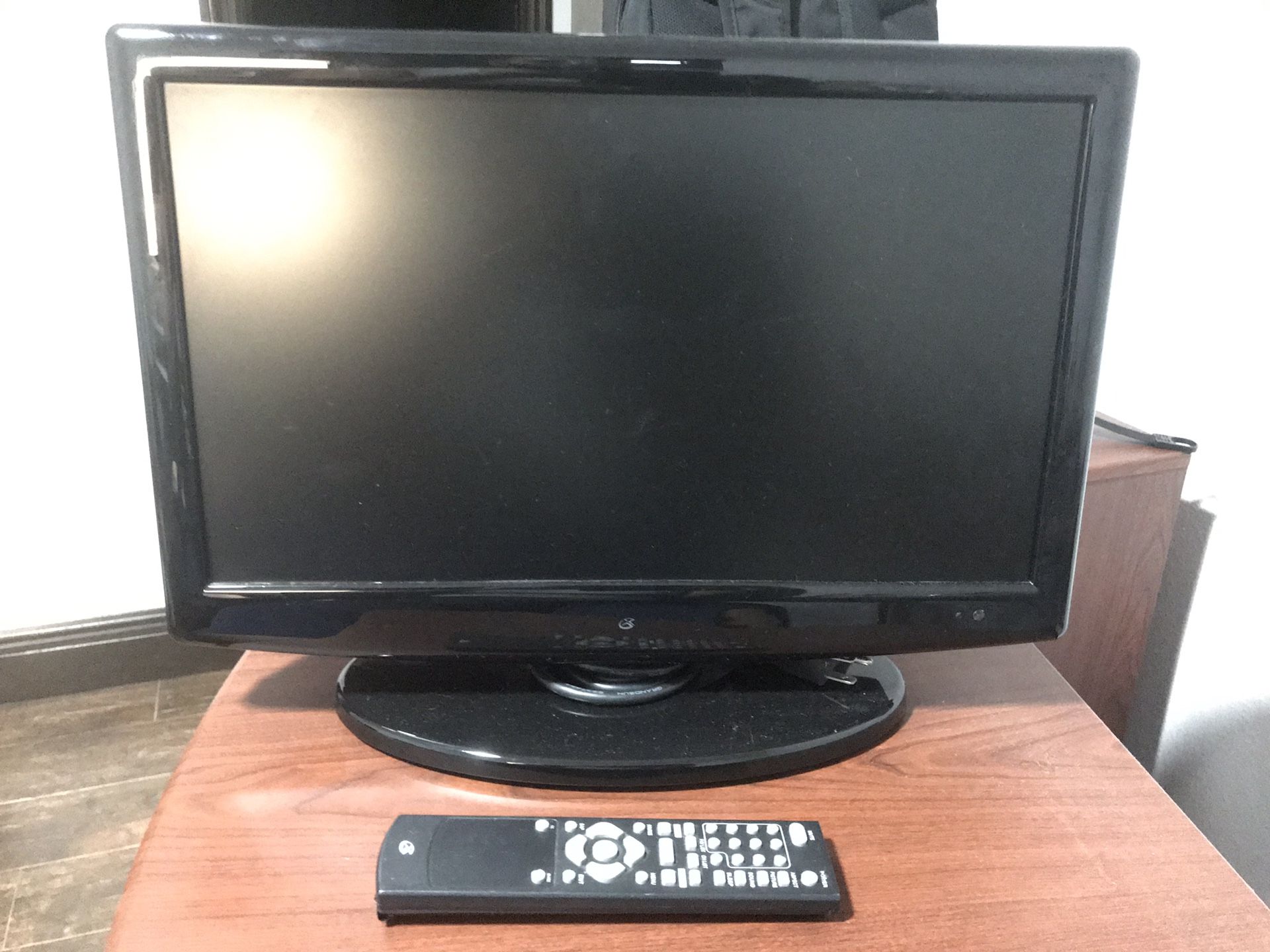 19-Inch 1080p LCD TV