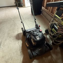 Craftsman Self Propelled Lawnmower 
