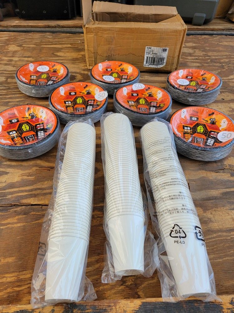 50 party plates and 50 cups ( 12 ounce) - Read POST for details